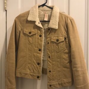 Abercrombie & Fitch Tan Bomber Jacket with Cream Collar XS, like new runs small!